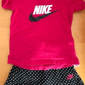 Girls Nike Skirt Set